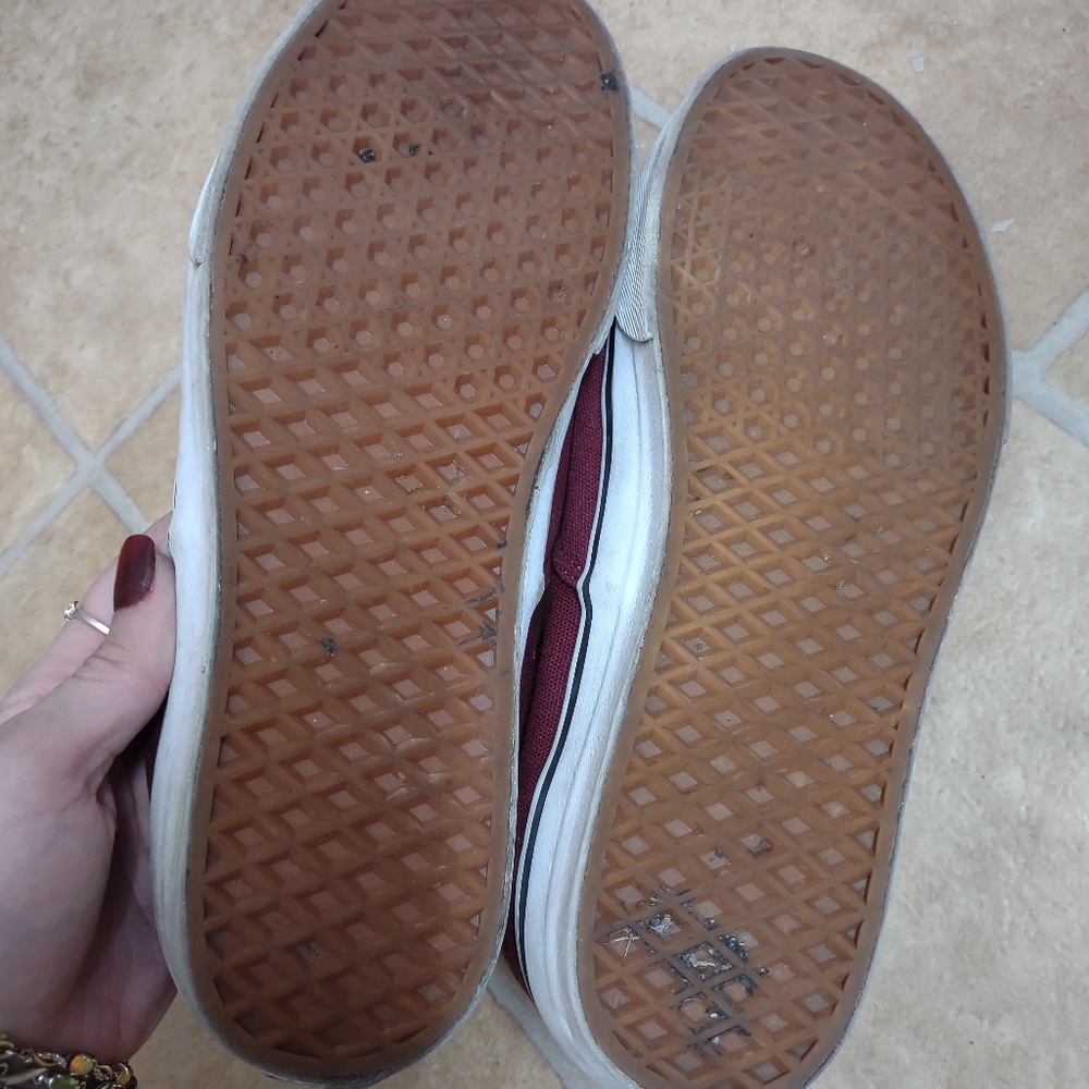 Maroon Vans - Picture 3 of 4